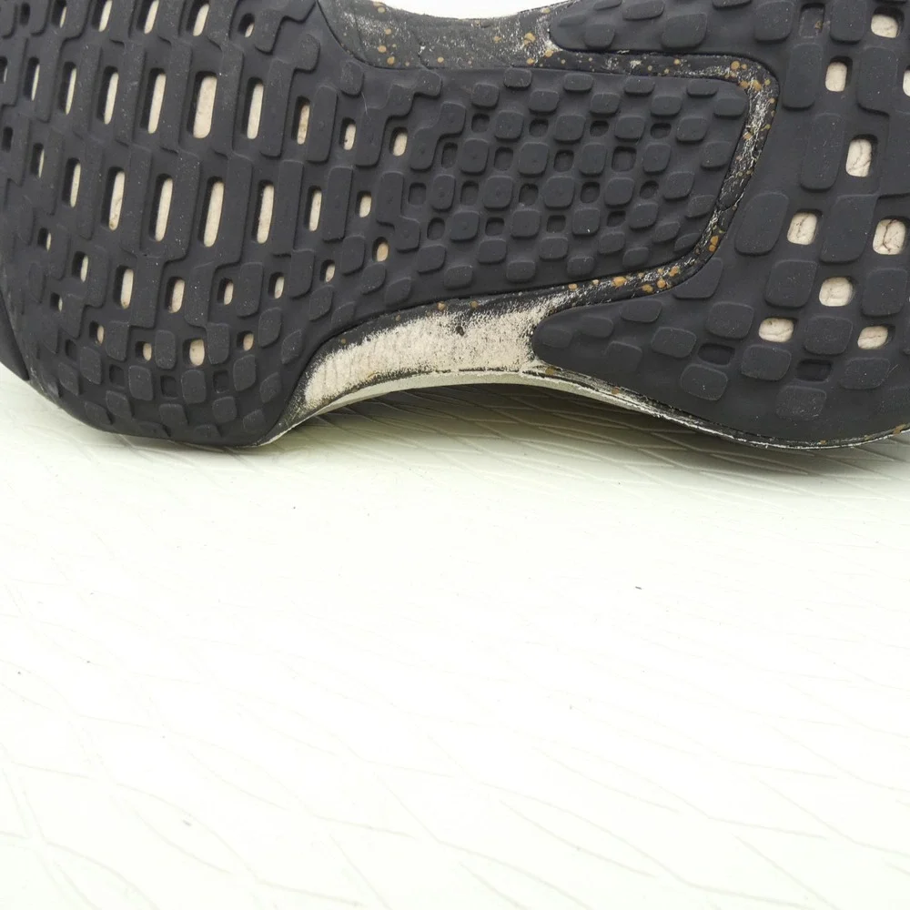 Nike Invincible 3 IB2756-100 Men's 11.5 Running Shoes Black Smoke Gray Sneakers